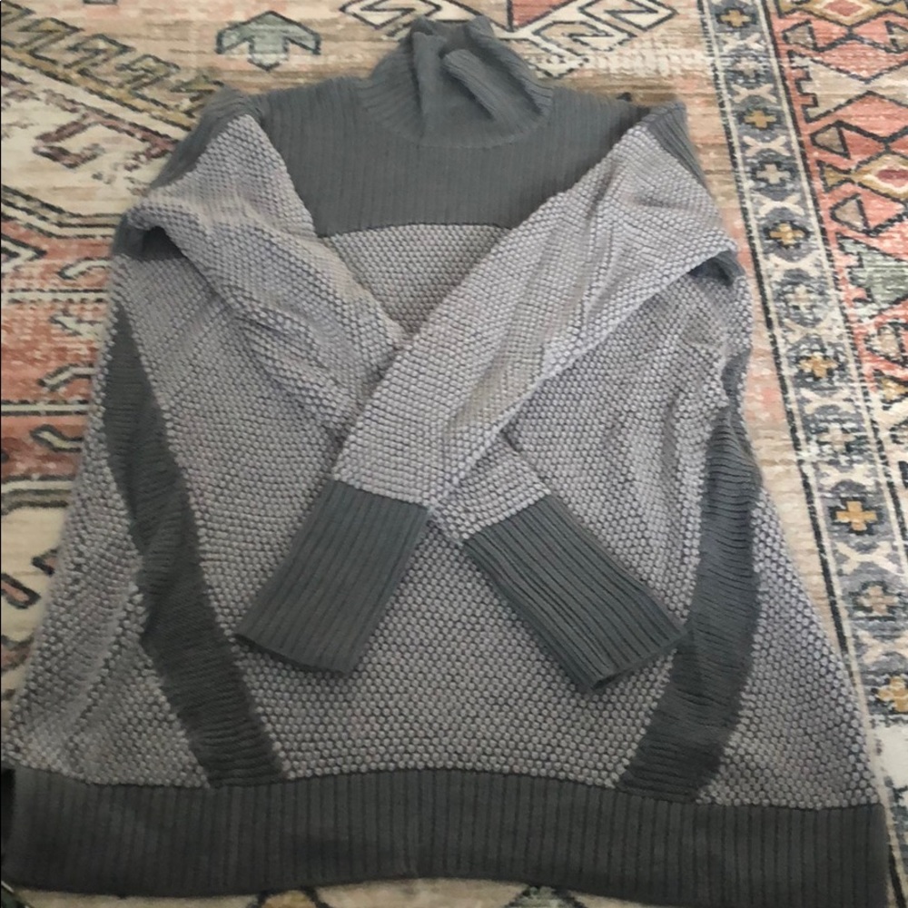 Lululemon Merino Wool Sweater - 10
